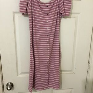 Off shoulder stripe dress